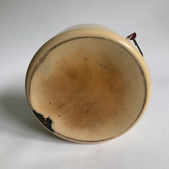 Vintage Enameled Tea Kettle Beige Red Wooden Handle Enamelware - Picture 6 of 6